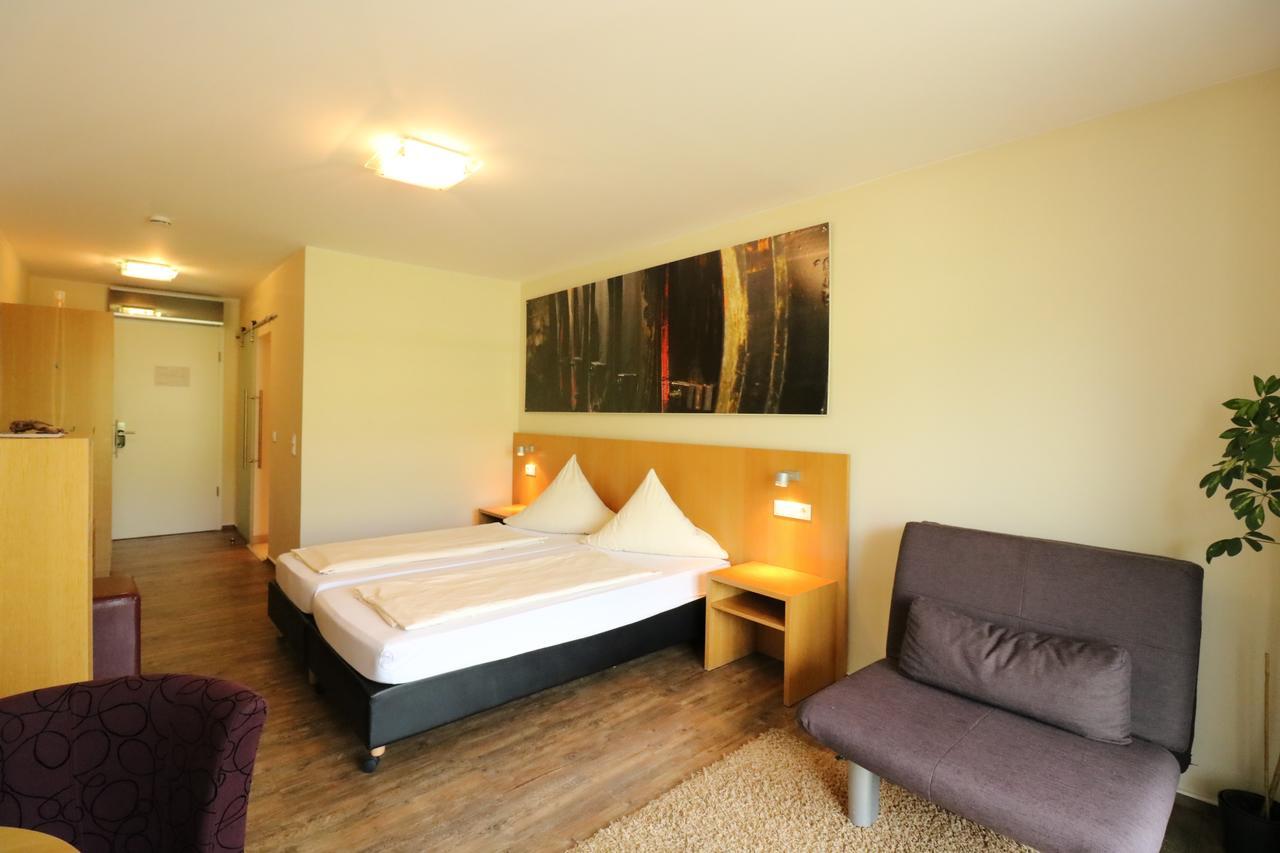 Christiana'S Wein & Art Hotel Bernkastel-Kues Bagian luar foto