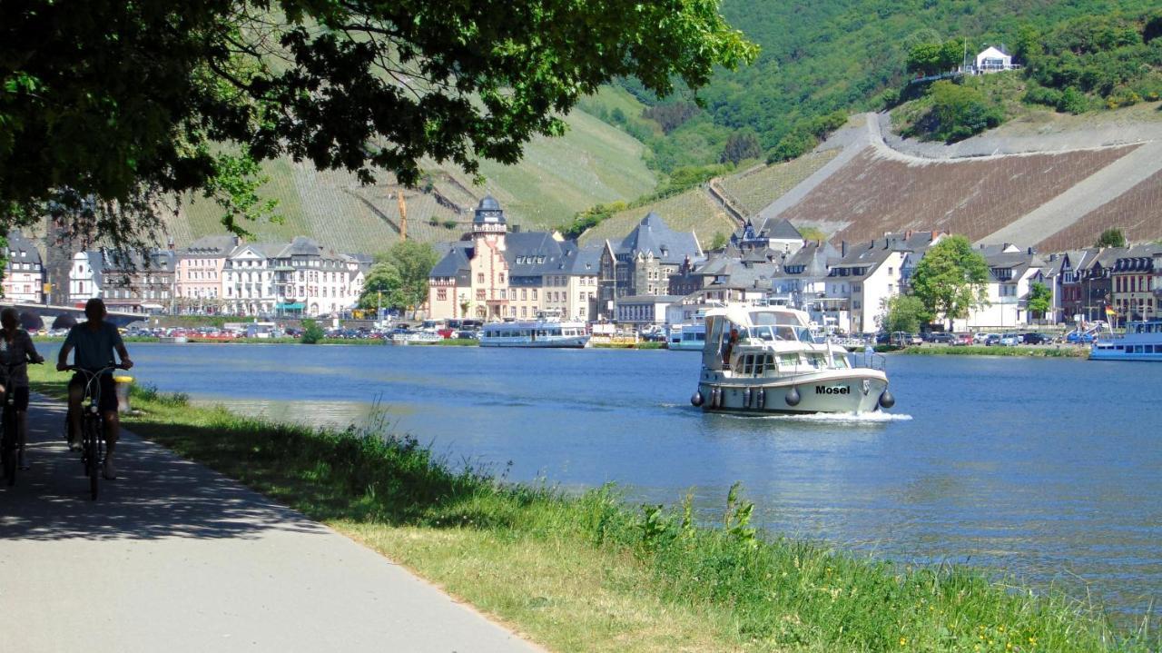 Christiana'S Wein & Art Hotel Bernkastel-Kues Bagian luar foto